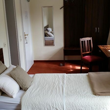 Linde Restaurant & Hotel Nußloch 외부 사진