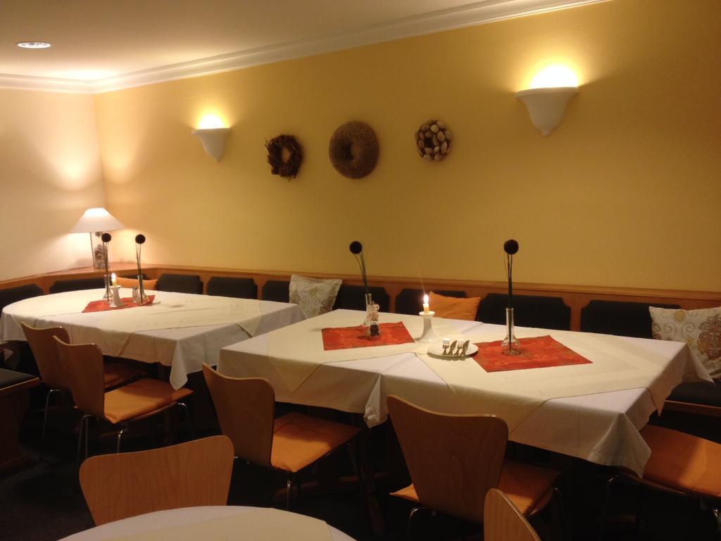 Linde Restaurant & Hotel Nußloch 외부 사진