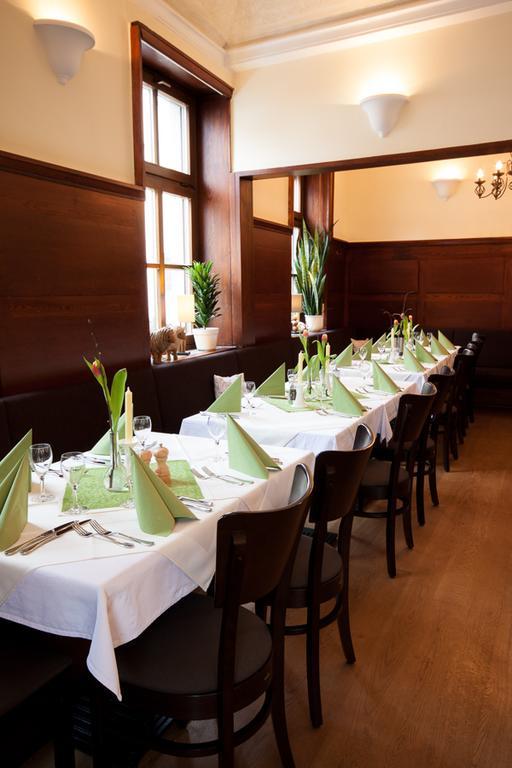 Linde Restaurant & Hotel Nußloch 외부 사진